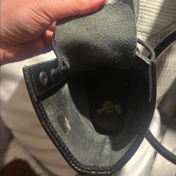 LIKE NEW Doc Martens boots - Picture 5 of 6